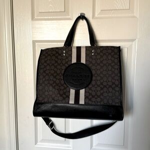 Large Coach Tote computer bag
